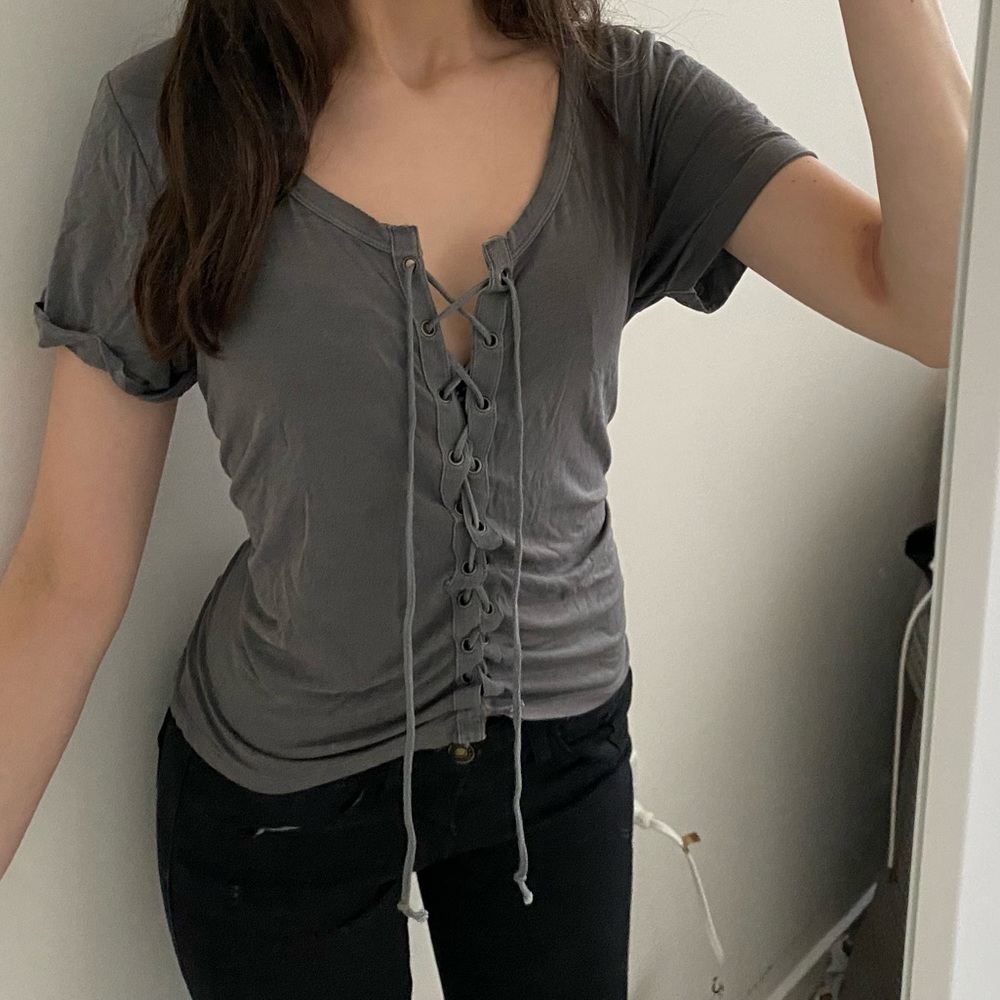 American eagle lace up top originally bought for $50 unworn was tooo big